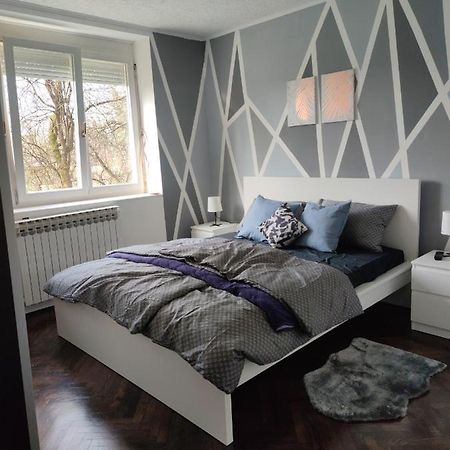 Apartman M&M'S Karlovac Exterior foto