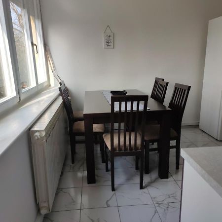 Apartman M&M'S Karlovac Exterior foto