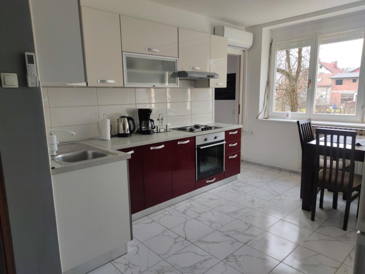Apartman M&M'S Karlovac Exterior foto